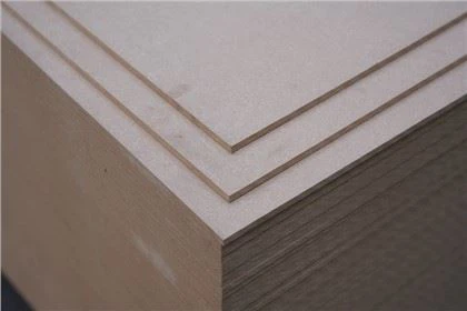 18mm 4x8 MDF z folią melaminową MDF laminowany melaminą