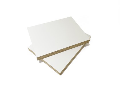 Płyta wiórowa fornirowana PET